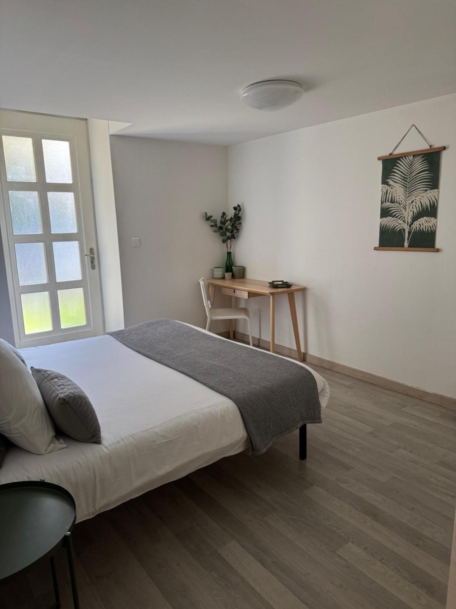 La Villa Bis Vesoul Bagian luar foto